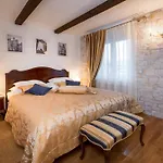 Opera Heritage Rooms